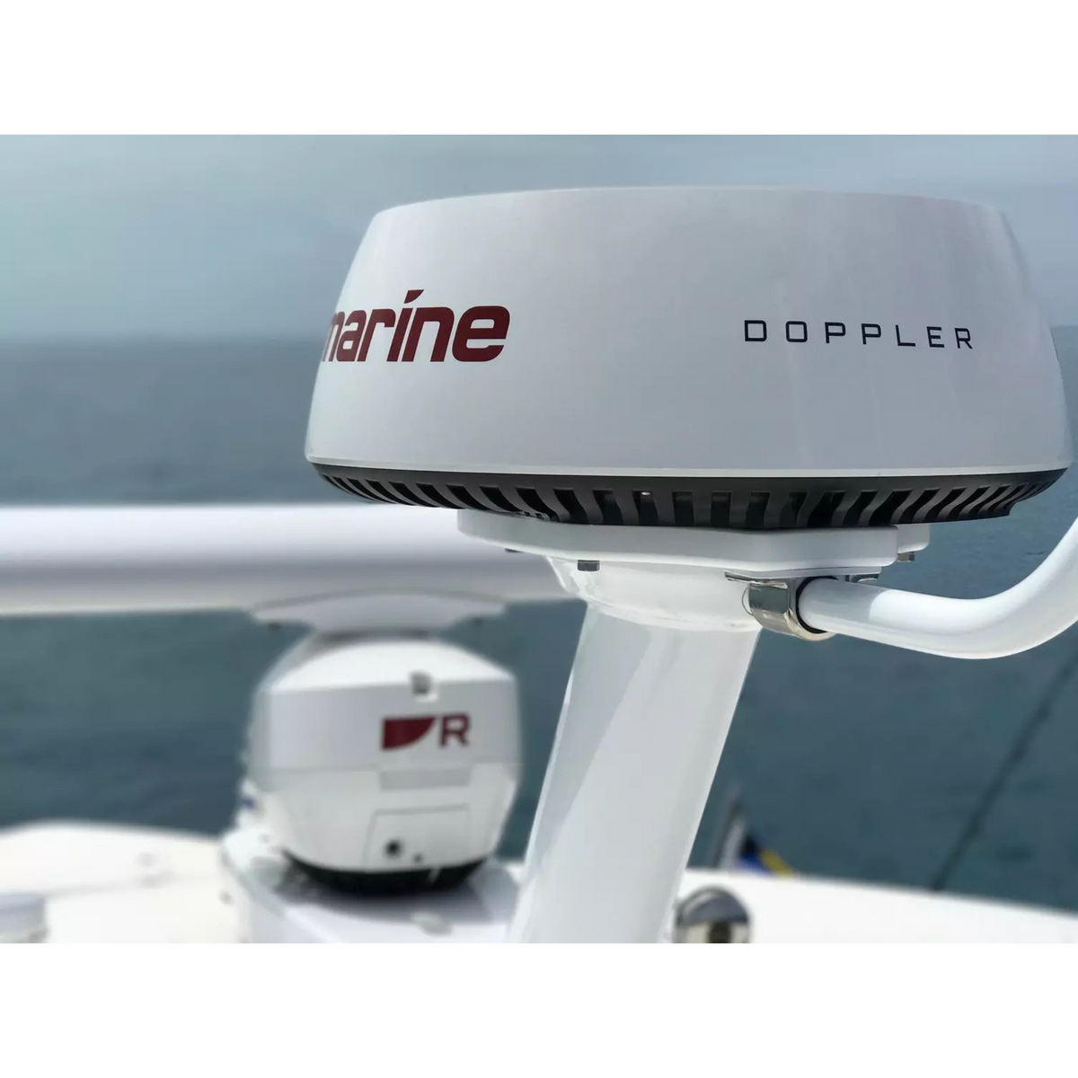 Raymarine - Quantum 2 Doppler Radar